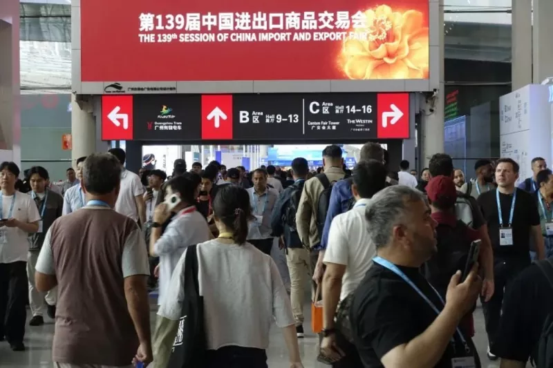 Yibaling nam met succes deel aan de Canton Fair